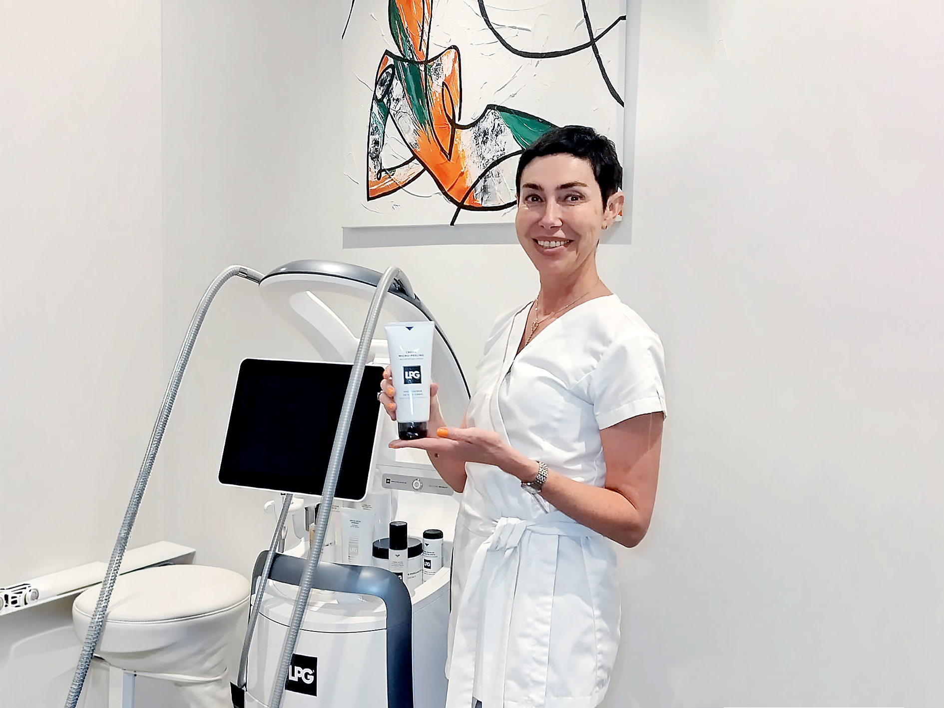 Olga Bakher mit LPG Gerät